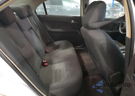 2010 Ford Fusion Se from USA, damaged, VIN 3FAHP0HAXAR370794